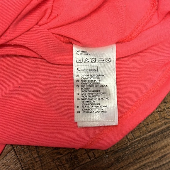 H&M | Divided Hot Pink Neon Word Graphic ‘Celfie’ Crop Top Tee L - Picture 4 of 7